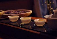 邀請客人來店里喝茶的句子？